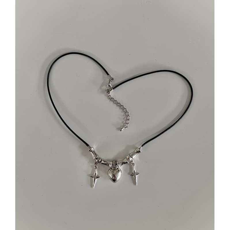 Love Bombing Nacklace