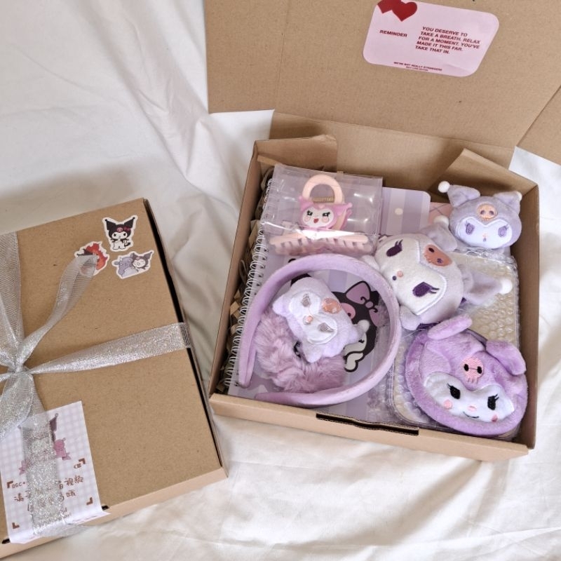 

[KADO SANRIO EDITION] Kado kuromi / giftbox kuromi / kado serba kuromi / kado ulang tahun / kado cewek / kuromi