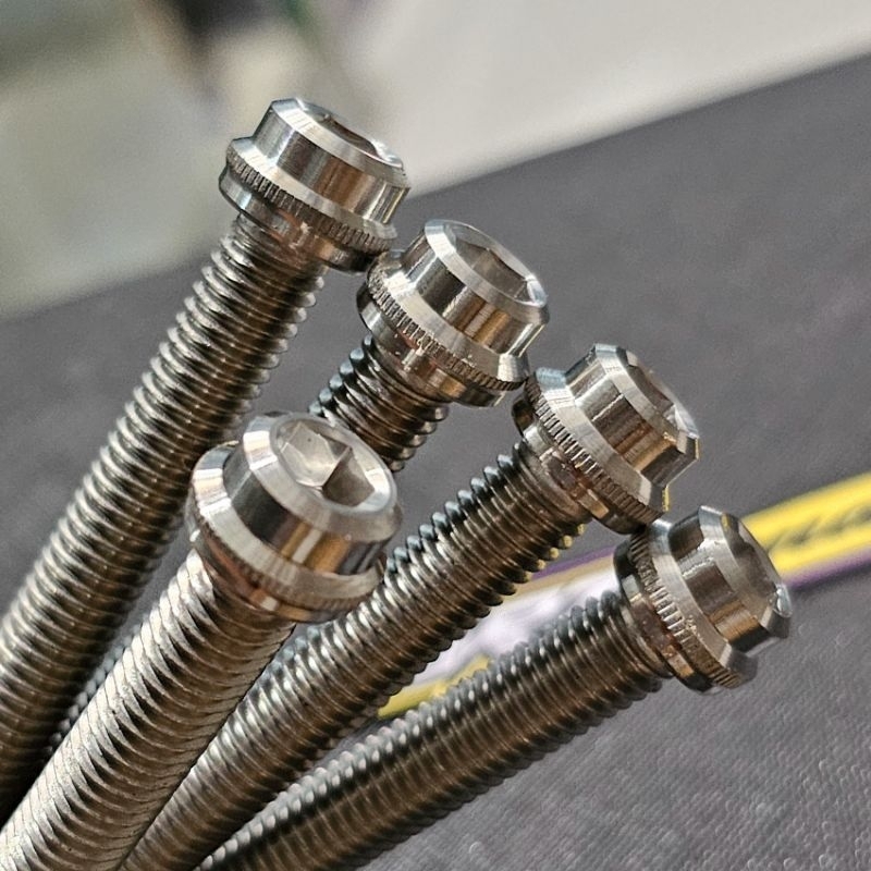 BAUT M8/BAUT 12 L STAINLESS CUSTOM HANDMADE MODEL TITANIUM UNIVERSAL disc baut segitiga L stainless 