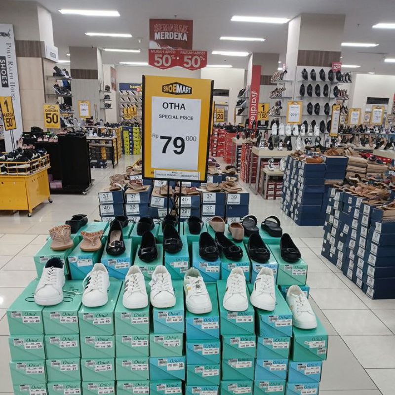 SEPATU FLAT SHOSE DAN SNEAKER OTHA RP 79.000