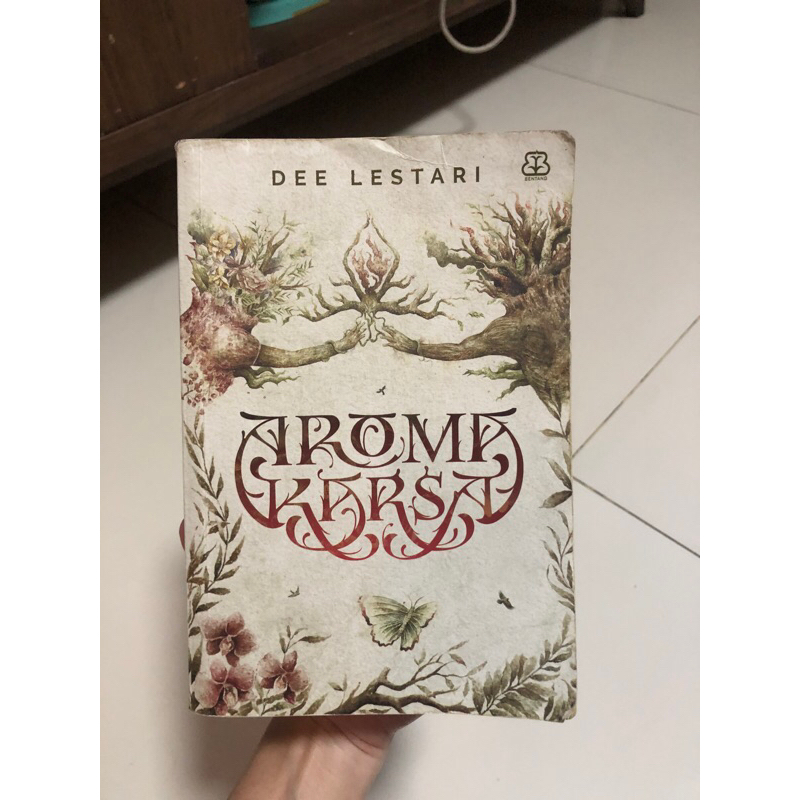 Preloved Novel Aroma Karsa