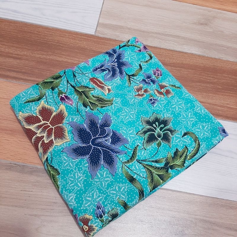 kain jarik wanita kain gendongan katun halus kain batik gendongan batik kain batik halus