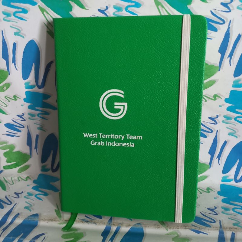 

Buku Notes Grab kertas menguning cek foto dan deskripsi