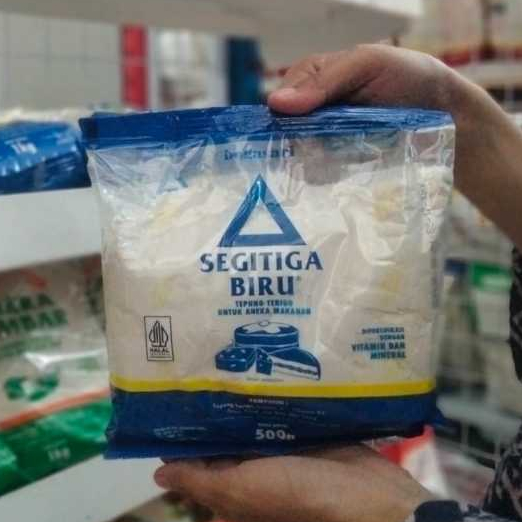 

Tepung segitiga biru 500g