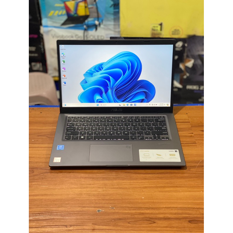 Laptop ASUS VIVOBOOK A416M slim mulus seperti baru