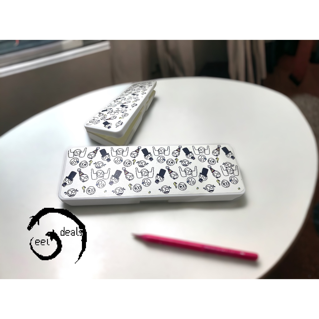 

Funny Skull Pencil Case