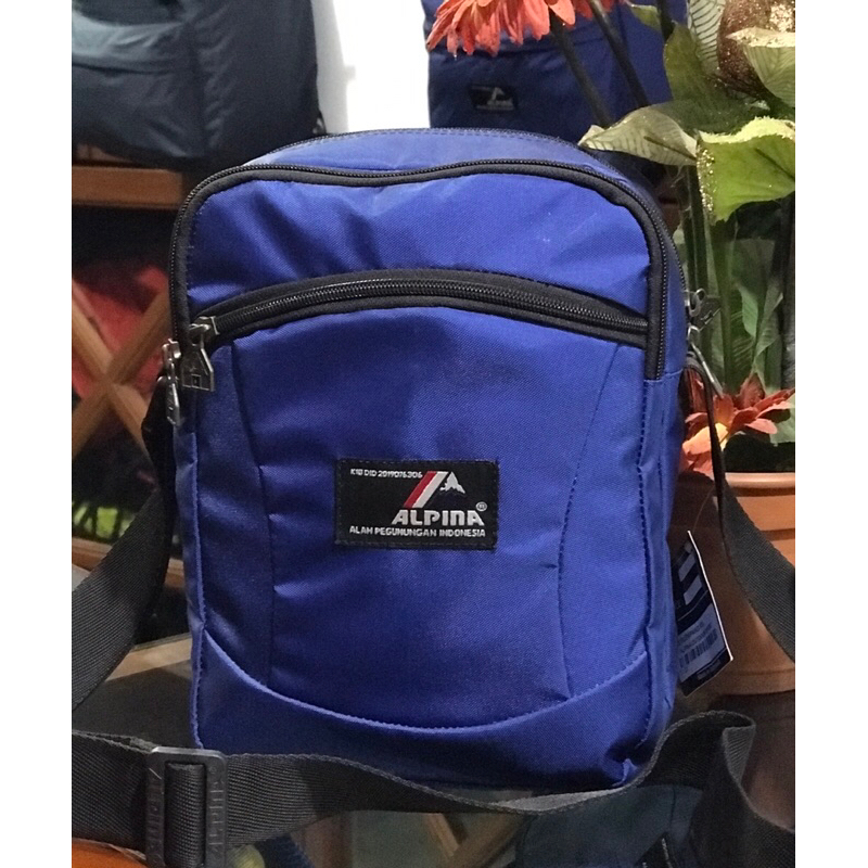 Tas Slempang besar Alpina
