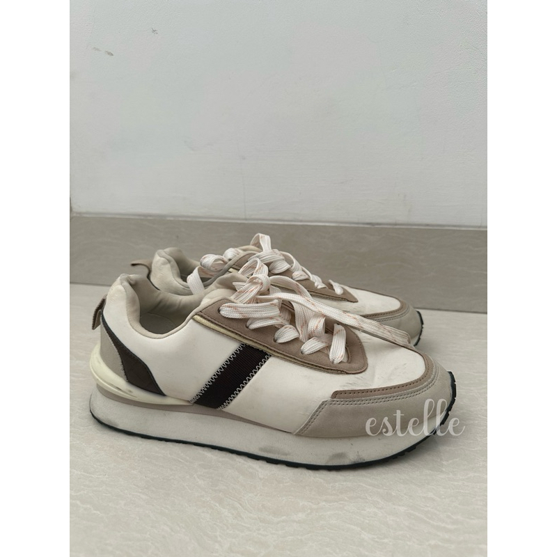 (PRELOVED) STRADIVARIUS - SEPATU SNEAKERS WANITA ORIGINAL