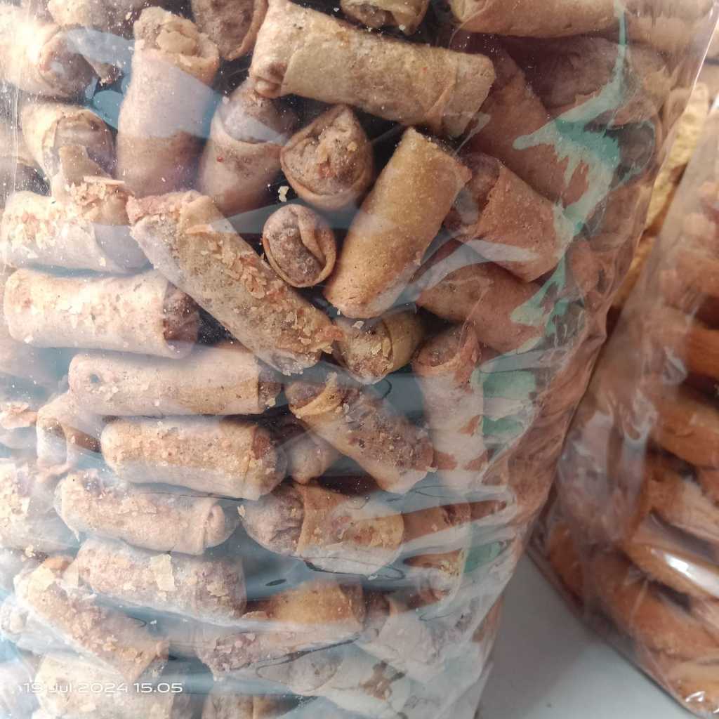 

sumpia udang khas cirebon snack kiloan murah