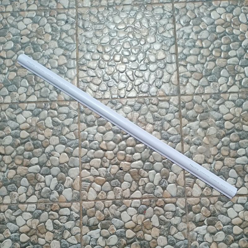 Cable Duct Oval 14 x 48 Per 1 Meter l Pelindung Kabel Setengah Bulat l Penutup Kabel Dinding Lantai