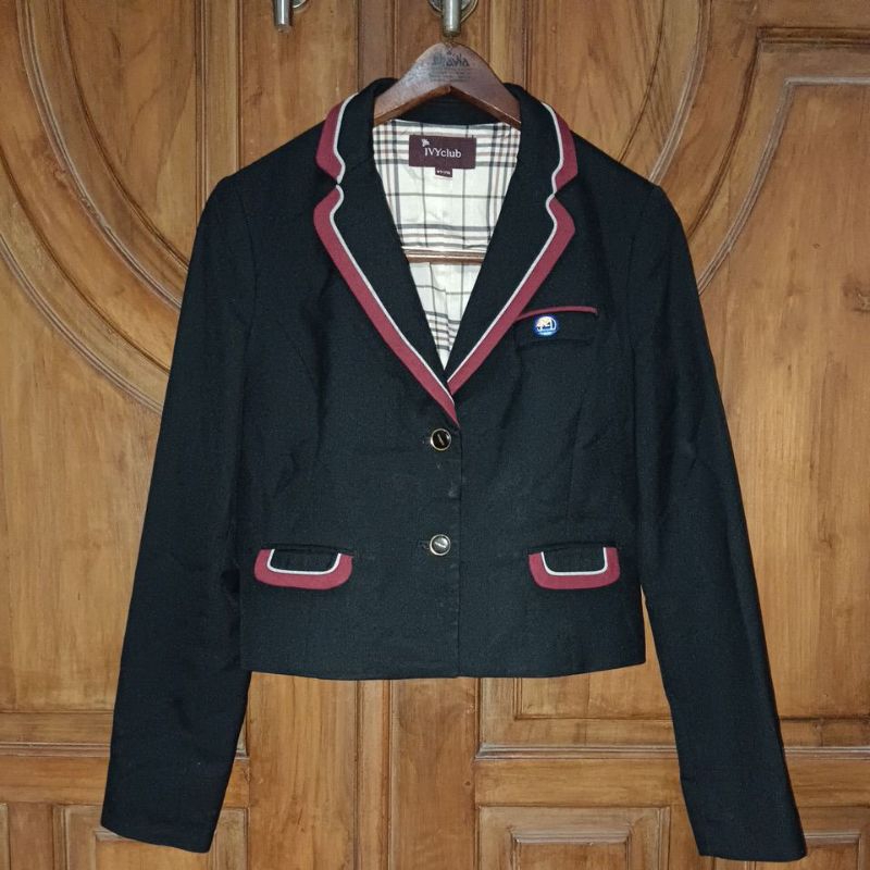 PRELOVED IVY CLUB Blazer Seragam Sekolah Crop Wanita Blue Garis Merah Abu