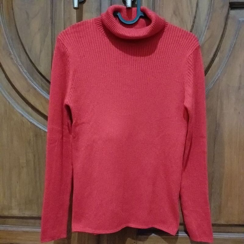 PRELOVED FREAK'S STORE Atasan Inner Knit Turtleneck Merah