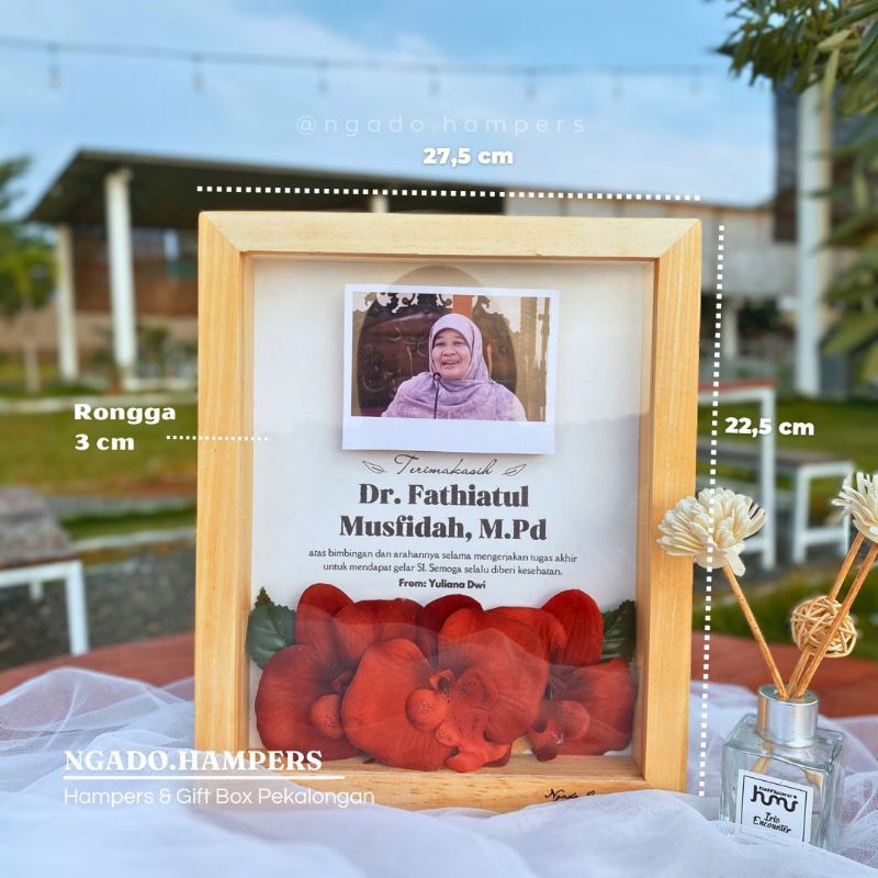 [Saraswati Frame ] Hadiah Kado Kenang Kenangan Perpisahan Untuk Guru PKL untuk Kantor | Kado Dosen P