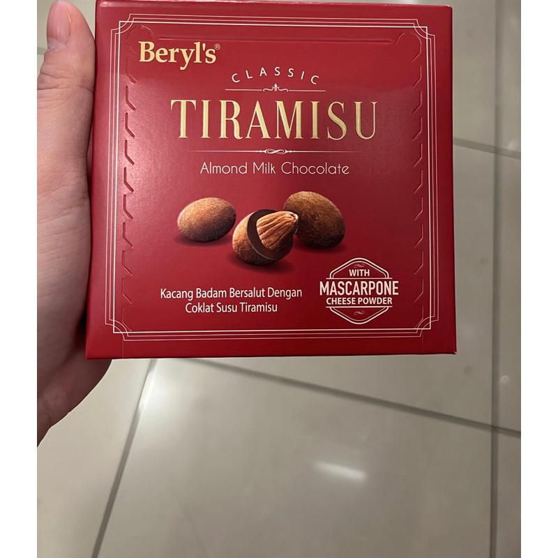 

Berly’s classic tiramisu chocolate almond
