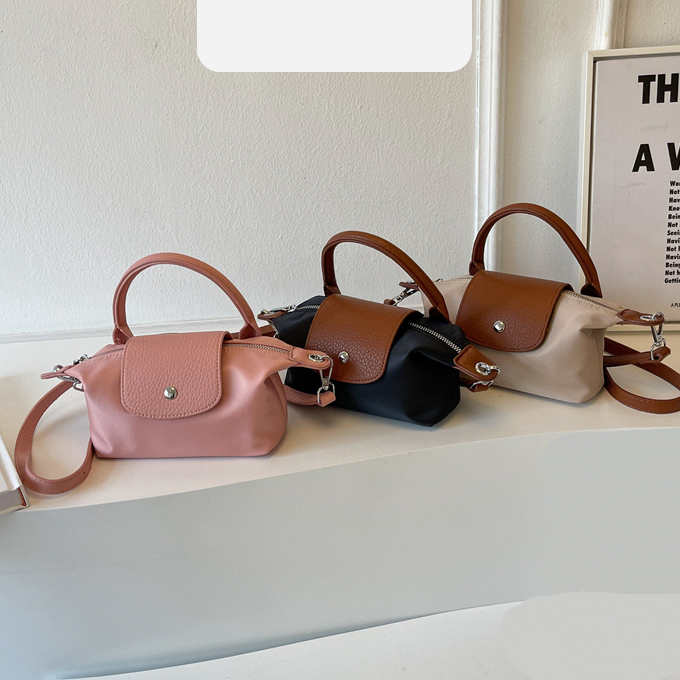 LC Mini Bag Nylon Tas Nilon LC Tas Selempang Mini Kulit Tas LC Mini Slingbag LC Mini Nylon Bag Tas K