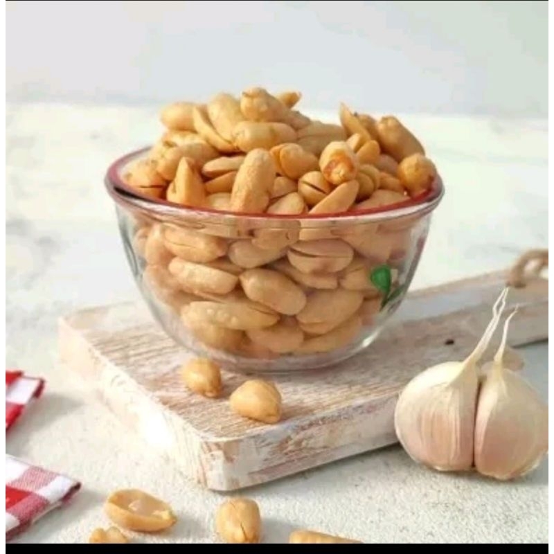 

Kacang Tojin / kacang goreng bawang