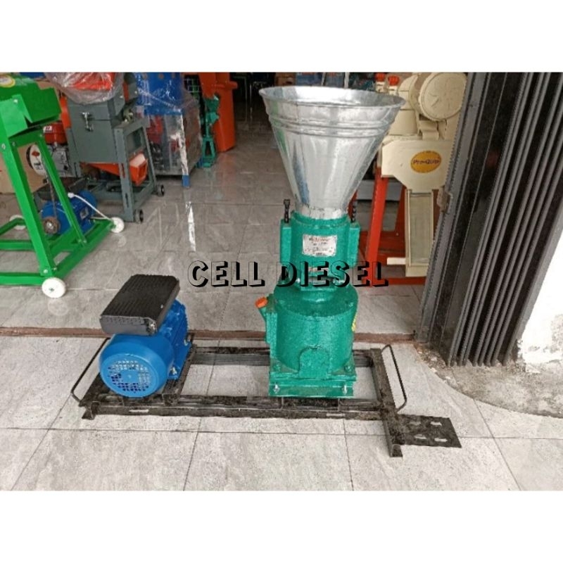 Mesin cetak pelet pakan ikan KL 120 + motor Dinamo 3 HP