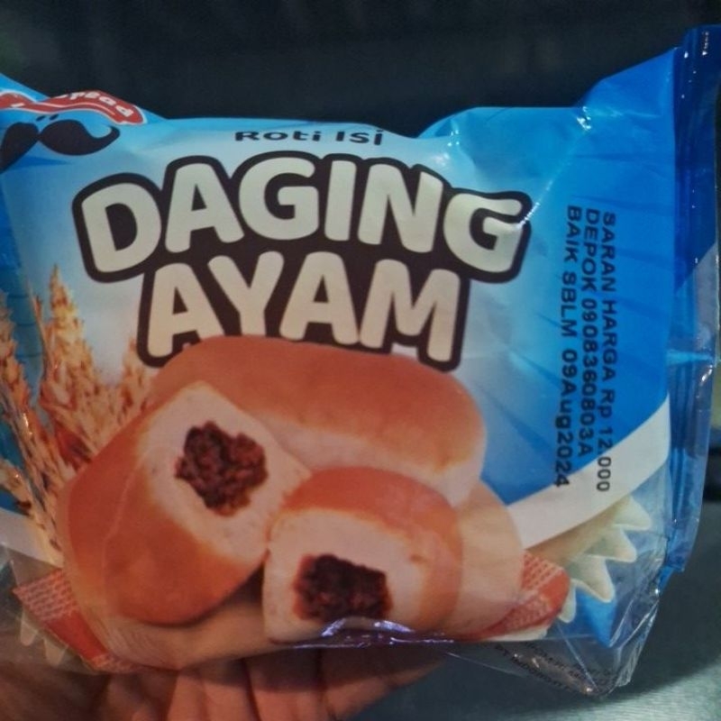 

roti daging ayam