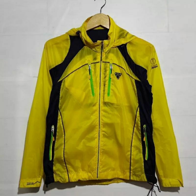 goral / running jacket