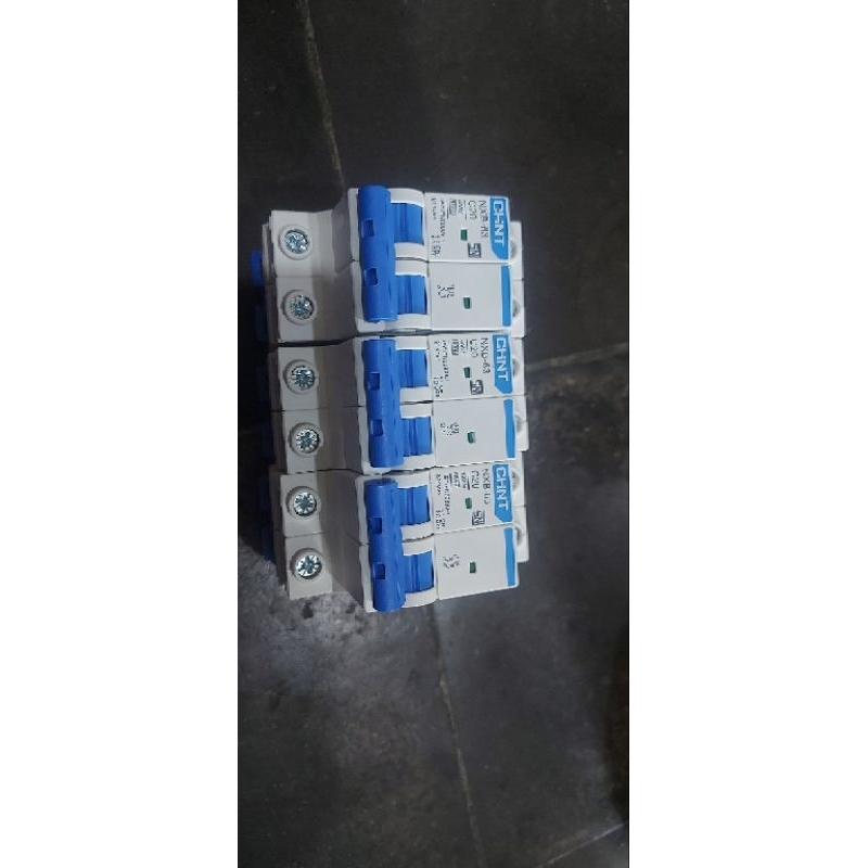 Mcb pembatas listrik 3 phase 20 a 4400 w