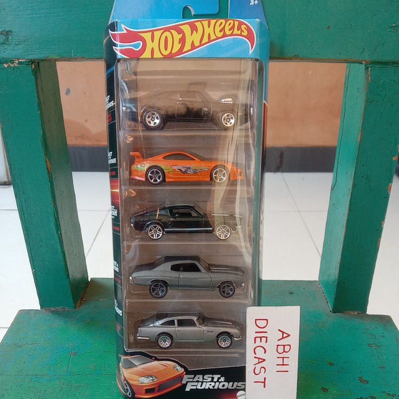 Hotwheels fast and furious giftpack set 5 pcs baru segel hot wheels fast furious giftpack set isi 5 