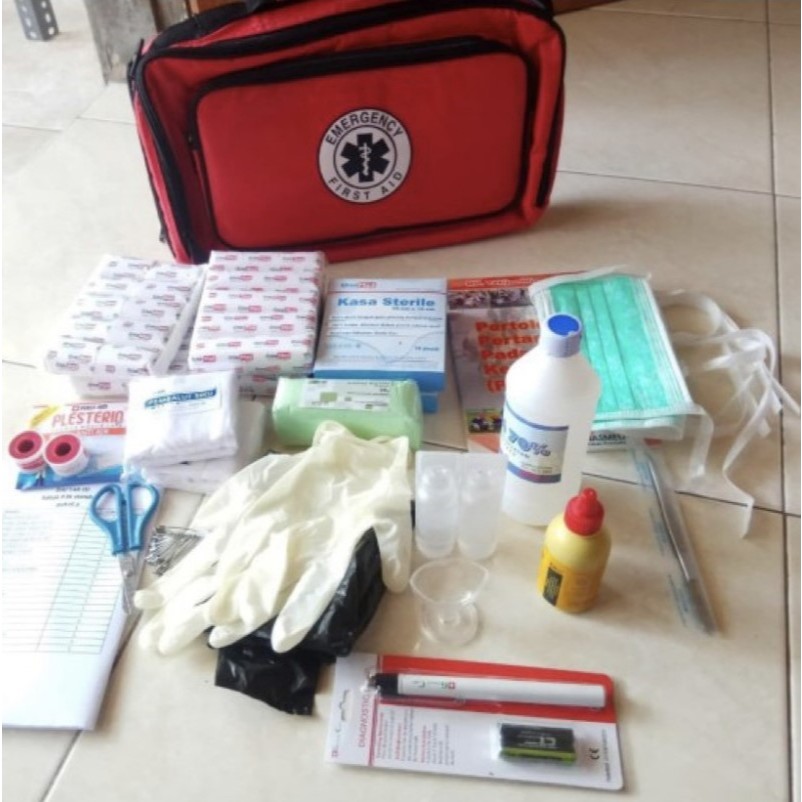 Tas Emergency First Aid Kit  / Tas P3K Model Selempang dan Jinjing + Isi Lengkap
