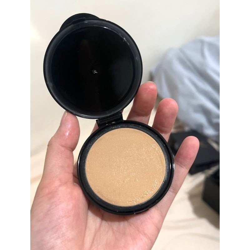 preloved REFILL ONLY cushion YSL touche eclat glow pact cushion shade B30 LIKE NEW