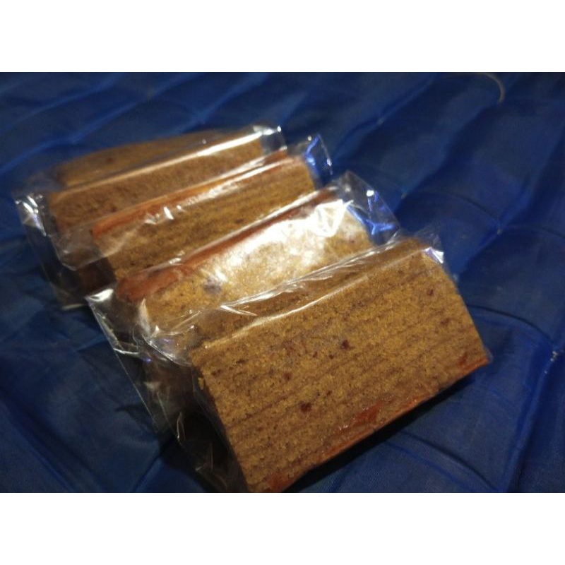 

Lapis Legit irisan dijamin Fresh 500gram