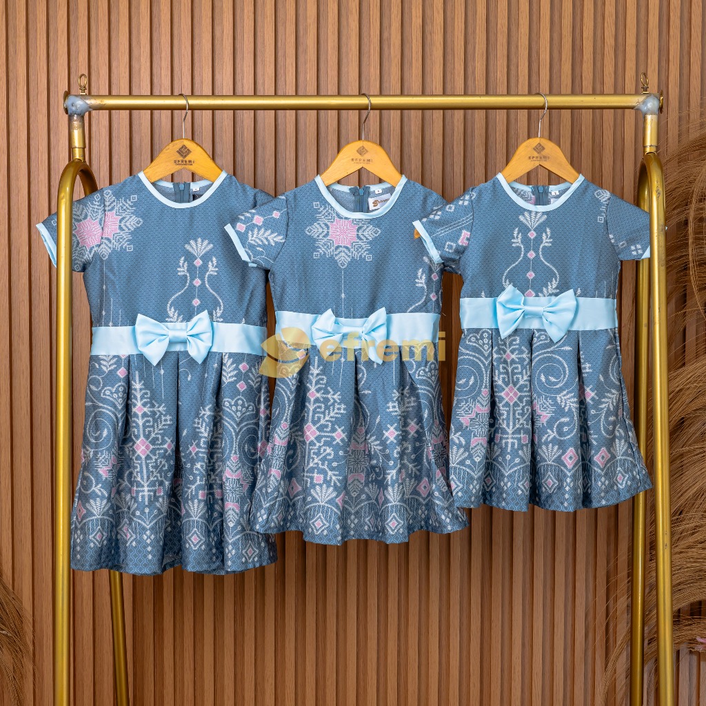 EF142 DRESS BATIK ANAK/GAUN BATIK ANAK PEREMPUAN/BATIK SATIN PREMIUM/BATIK SATIN ANAK SARIMBIT/COUPL