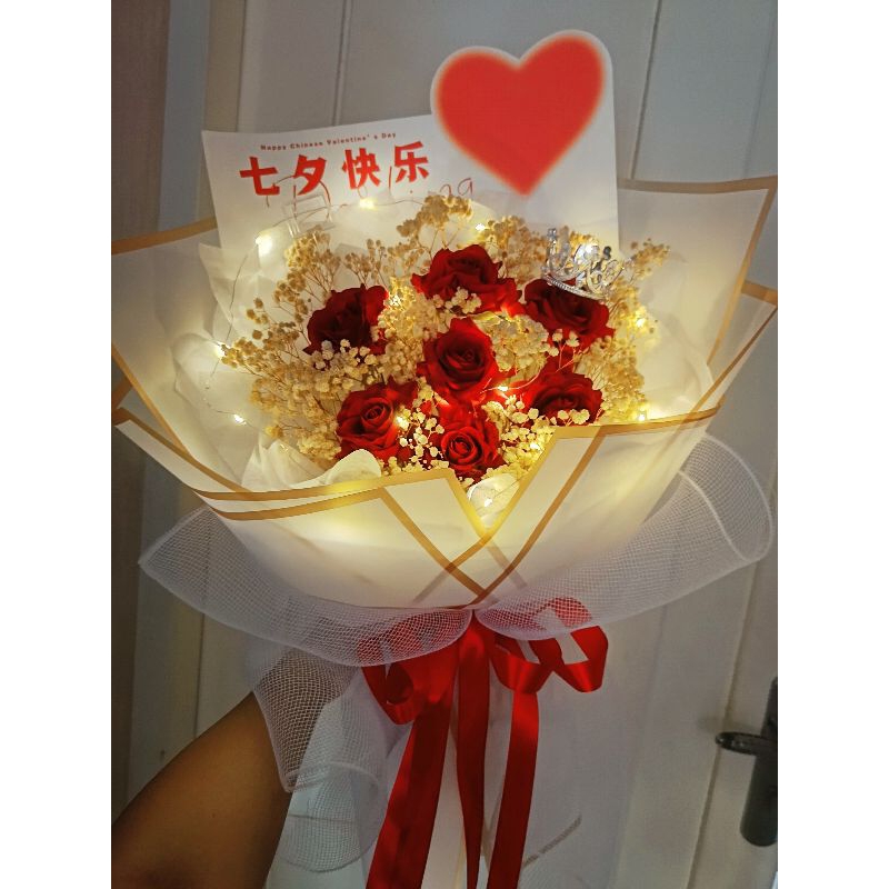 

BUKET BUNGA / BUKET ULTAH / BUKET VALENTINE / BUKET LAMPU / BUKET ANNIVERSARY / BUKET LOVE / GIFT CEWE / KADO / HAMPERS