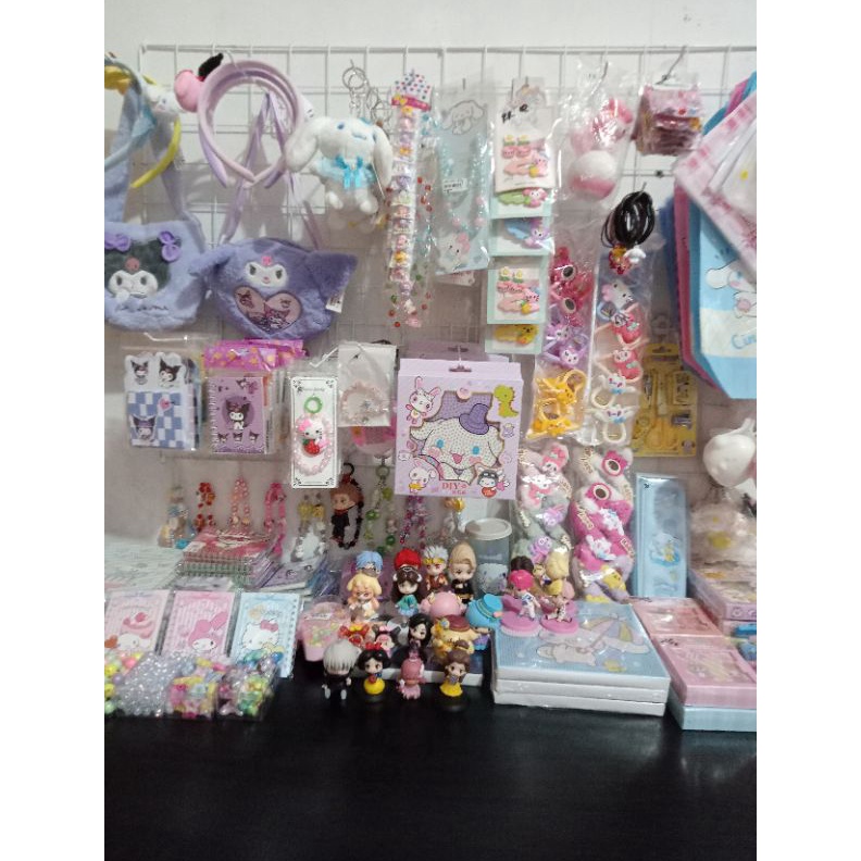 

KODE K35H Metri Agency Etalase CO 55k1k