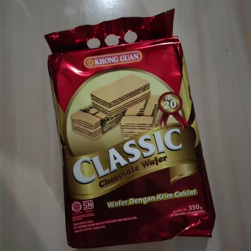 

wafer classic khong guan 350gram 1pak isi 20