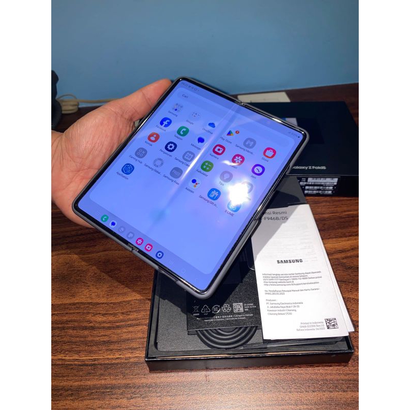 Samsung Galaxy Z Fold 5, 1 TB, Exclusive Gray
