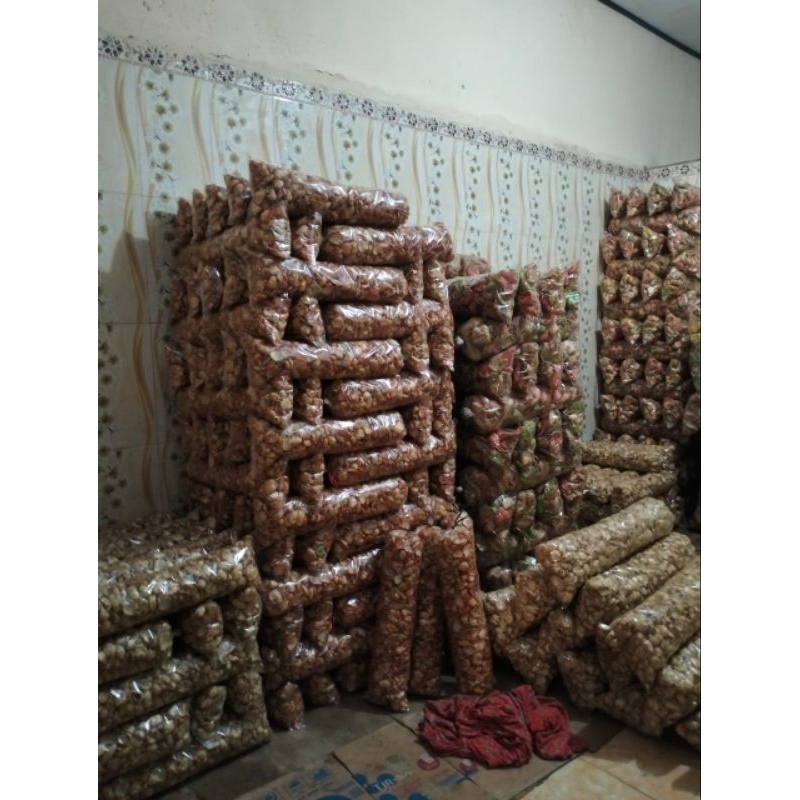 

KERUPUK ANTOR GLOPOT ASLI TEGAL BUMBU PALING MEDOK !!!