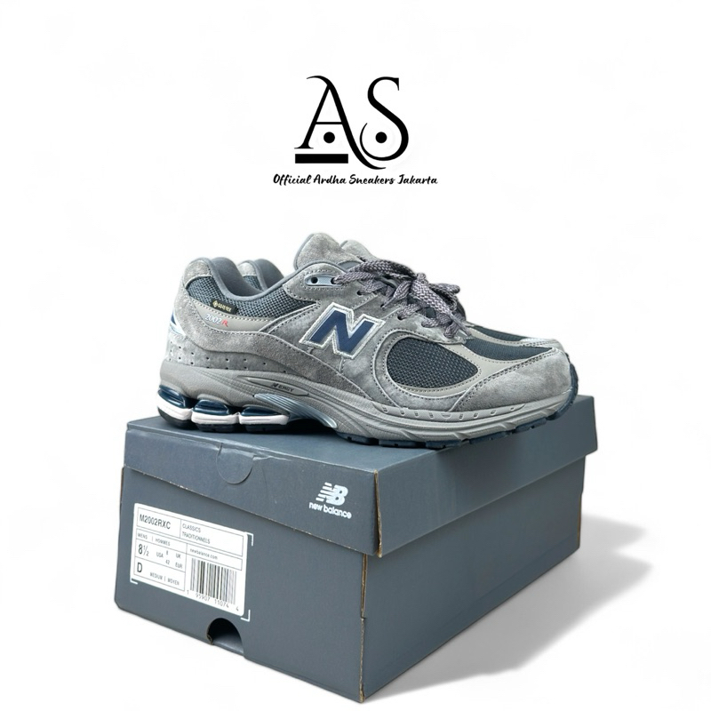 Sneakers • Casual NB 2002r Grey Goretex Premium