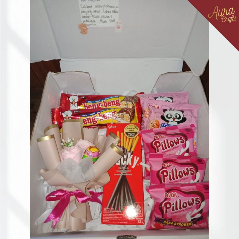 

HAMPERS BOX / KADO ULTAH / KADO WISUDA / KADO SEMPRO