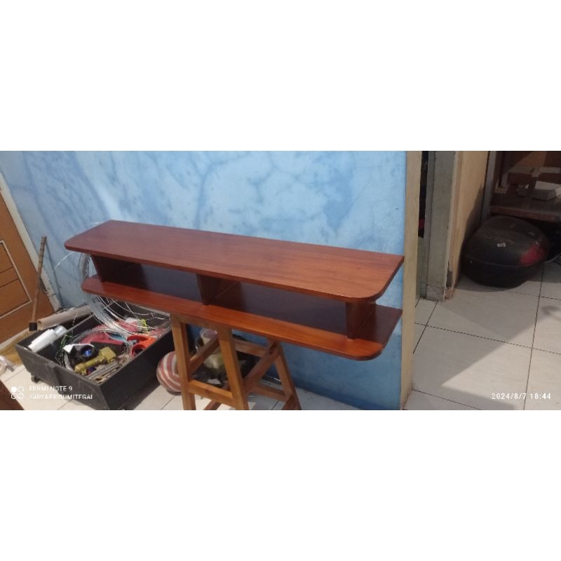 rak receiver tv tempel dinding