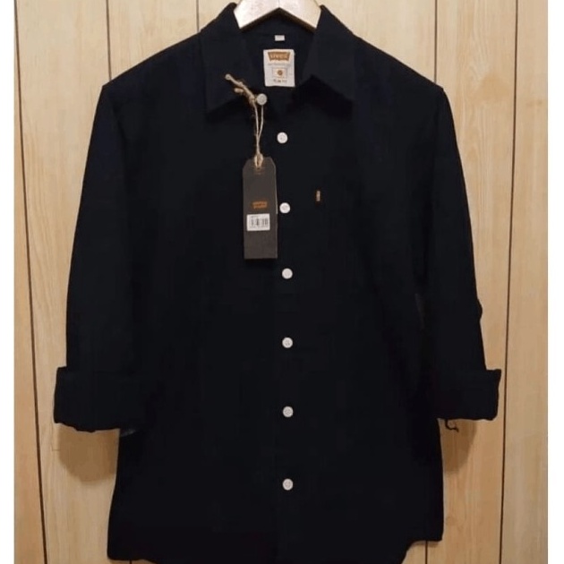 Kekinian Baju Kemeja Pria Kasual Polos Hitam Putih Lengan Panjang  Merah maron L