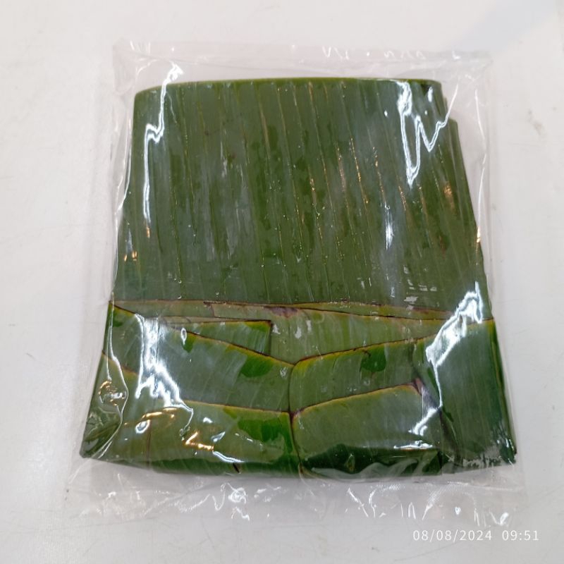 

DAUN PISANG SEGAR FRESH 250 GRAM