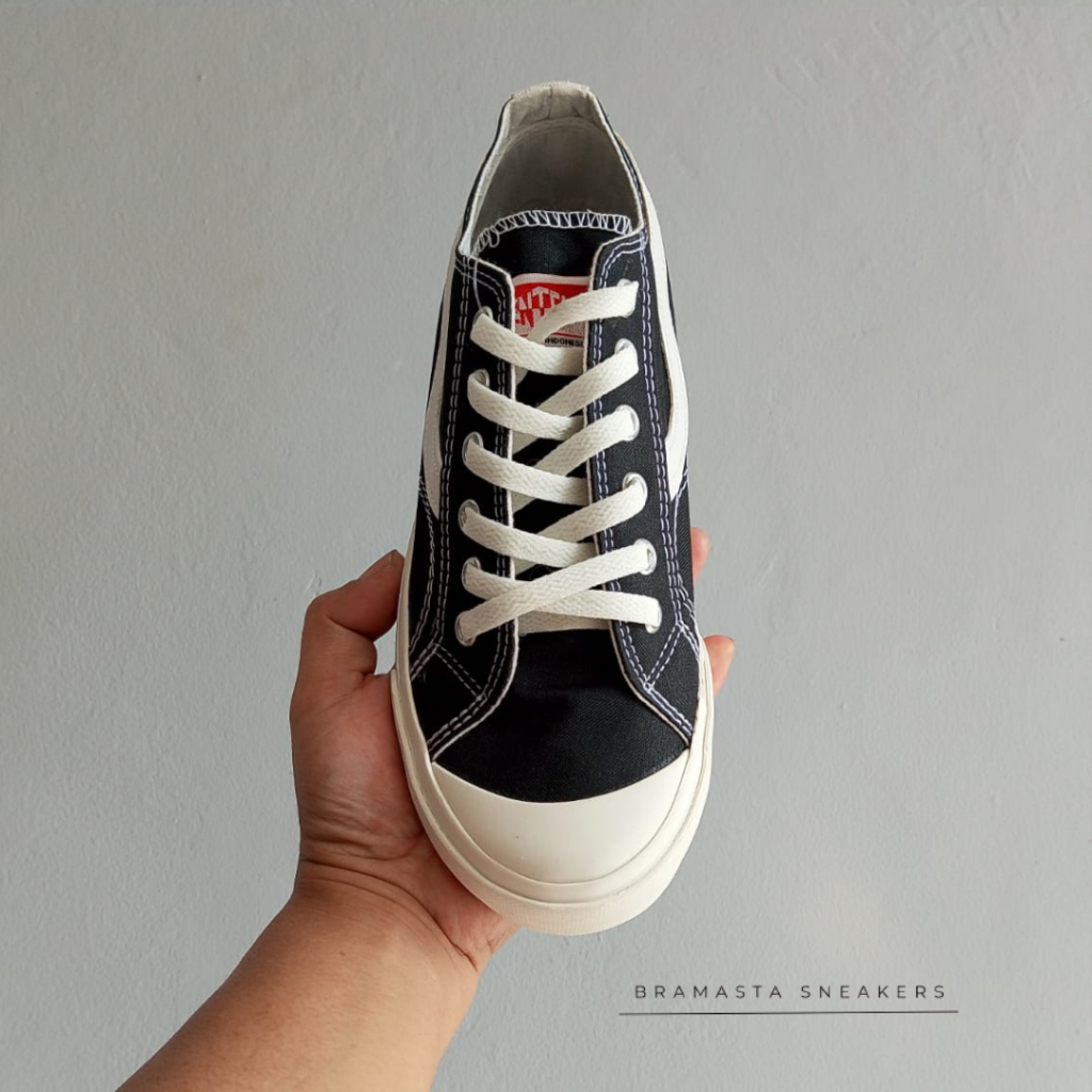 Ventela Low public | Sepatu sekolah hitam | Unisex Ukuran 36 - 44