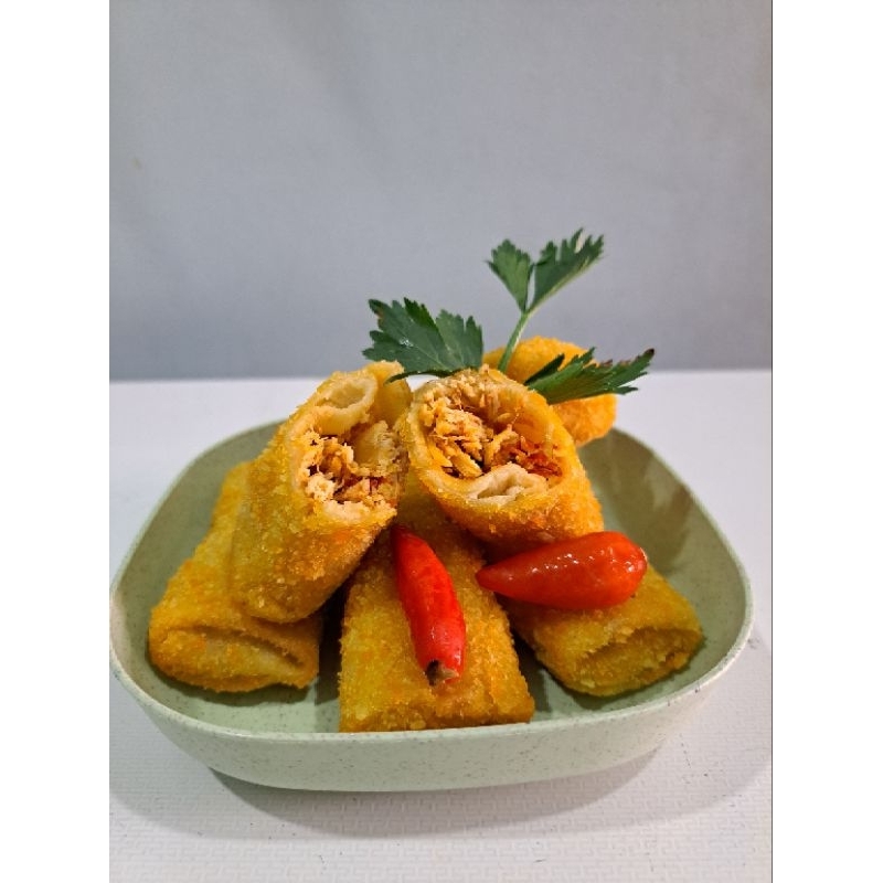 

Risol ayam suwir pedas