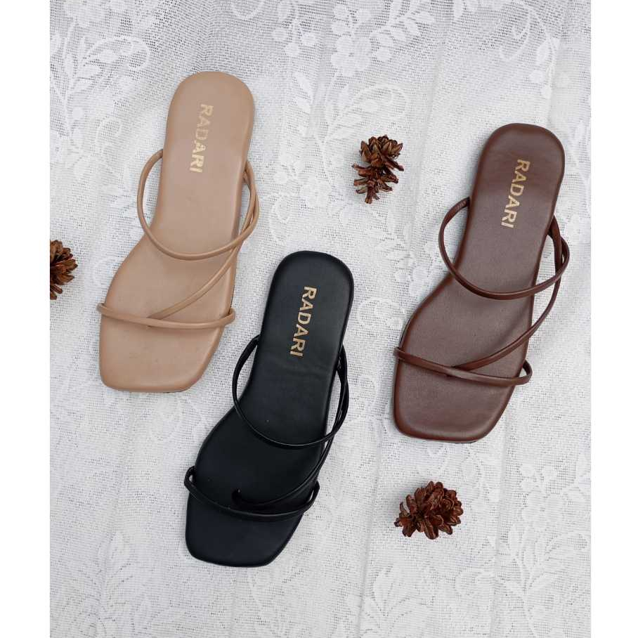 RADARI - Amira sandal flat/teplek wanita size 36/44/ big size/ Jumbo -sandal kasual/ sandal wanita k