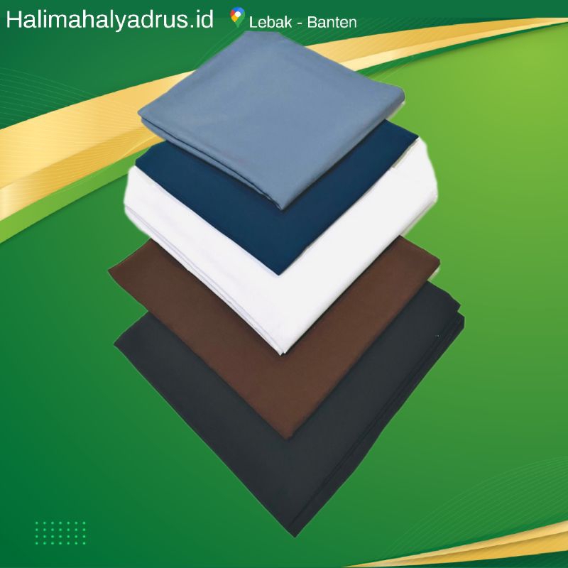 Kerudung Segi Empat Polos SMK Hitam