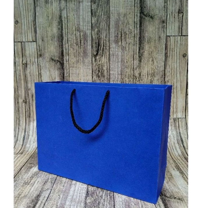 

Ready paperbag polos warna navy P40xL11xT30 kuat kokoh