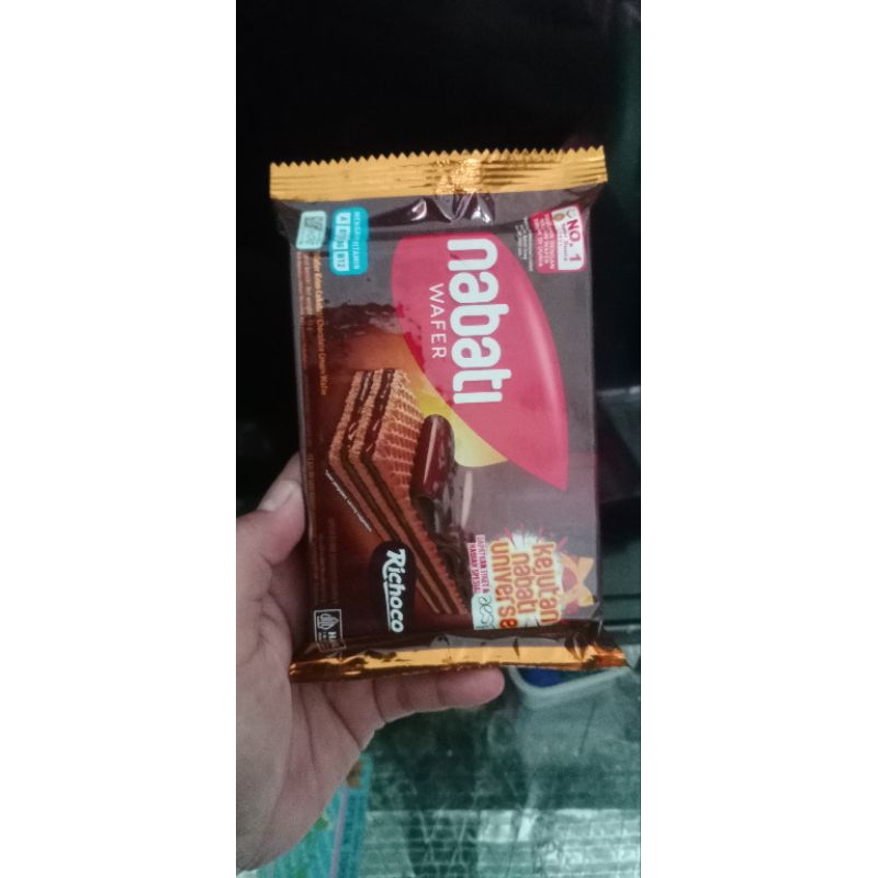 

Nabati Wafer Richoco Isi 5 biji