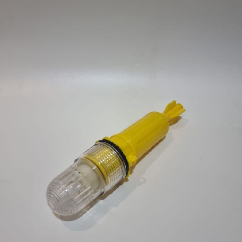 lampu nelayan/lampu torpedo 2 baterai/lampu torpedo kedip/sinyal