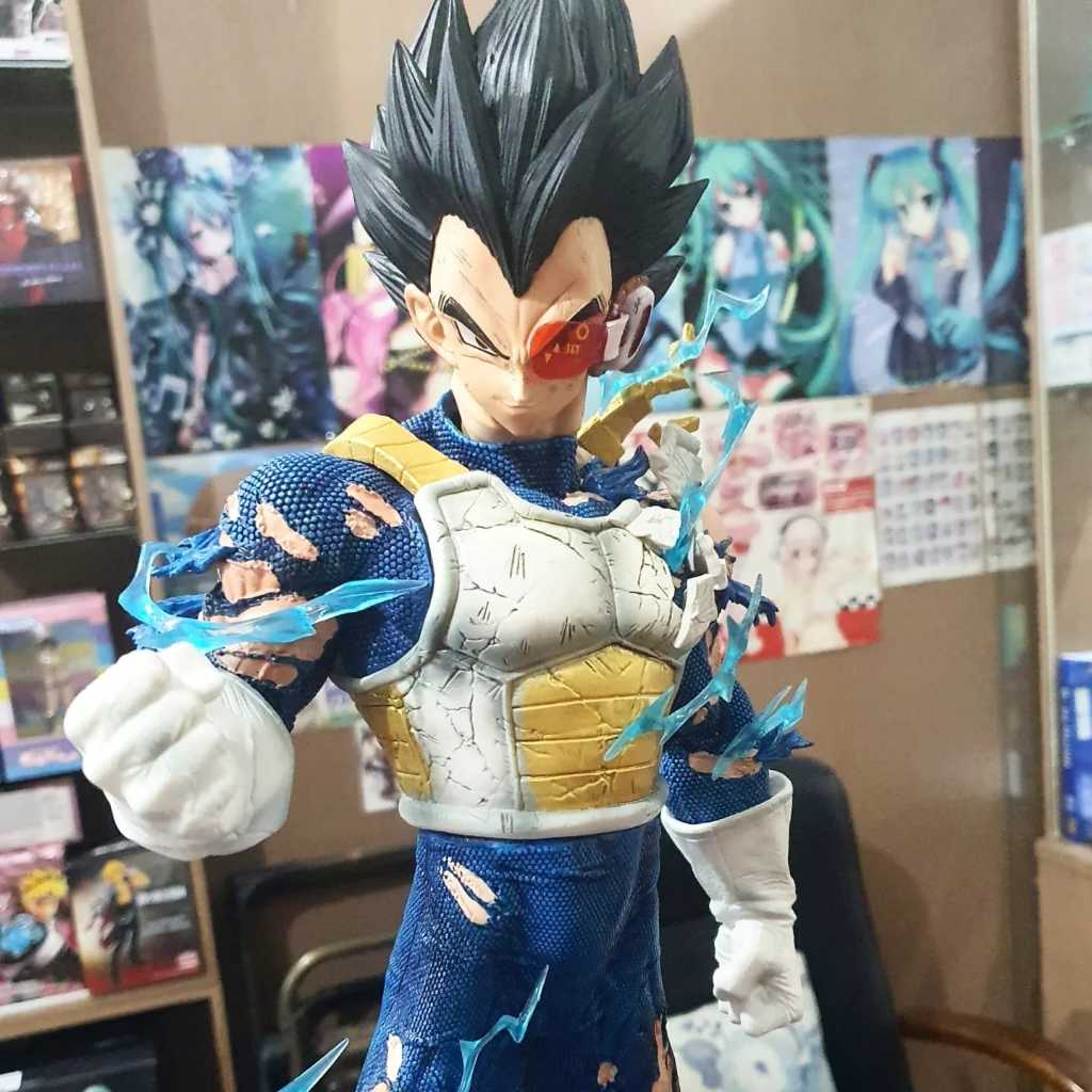 Action Figure Dragon Ball Super Saiyan Vegeta Battle Damage LX Studio