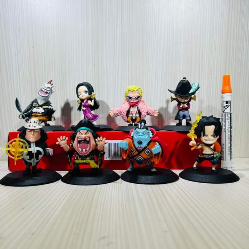 mainan one piece gecko doflamingo kuma jinbe boa ace mihawk marshallone piece statuetinggi sekitar 3