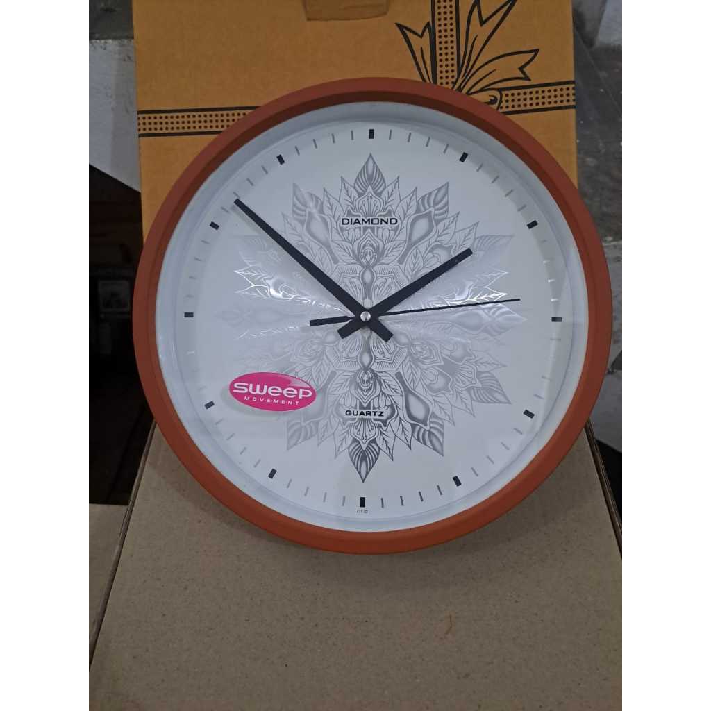 Jam Dinding Diamond Minimalis Mesin Sweap Elegan