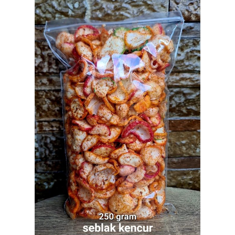 

kerupuk seblak pedas kencur